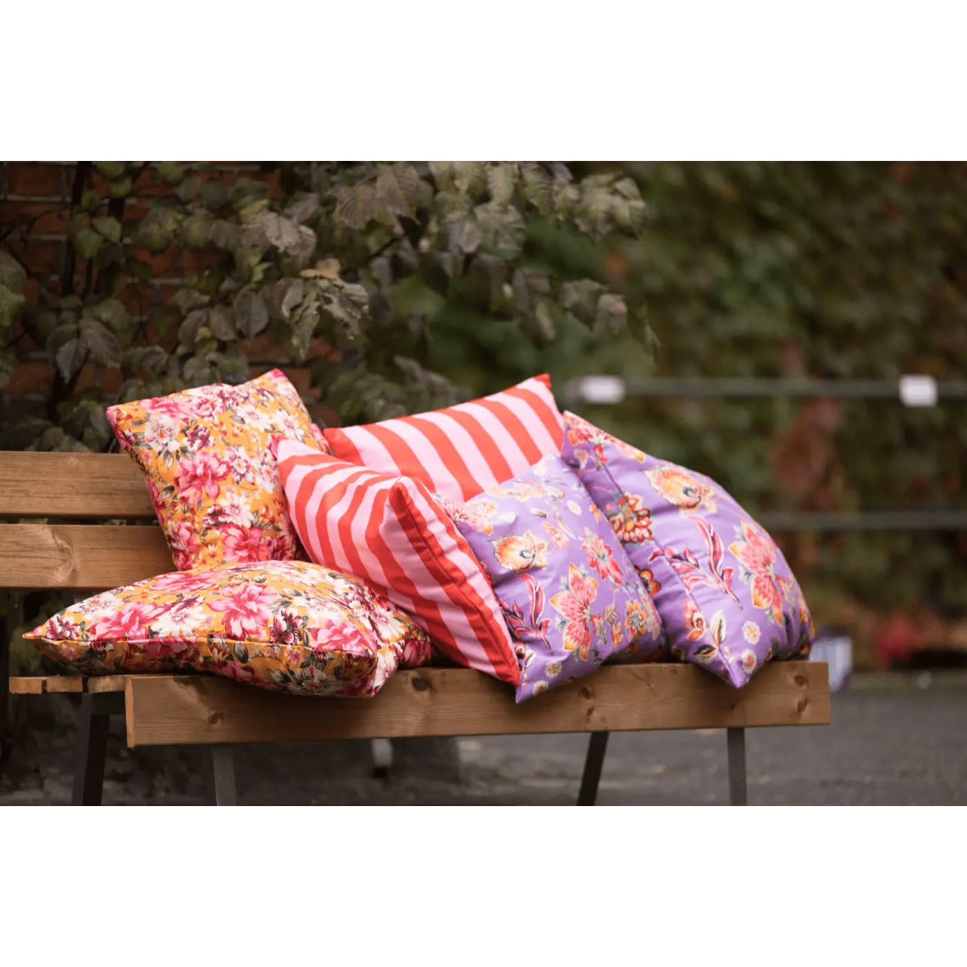 Lempi Mustard Flower Tyynyliina - Jättityynyliina 70x70 Cm - Lempi Lifestyle