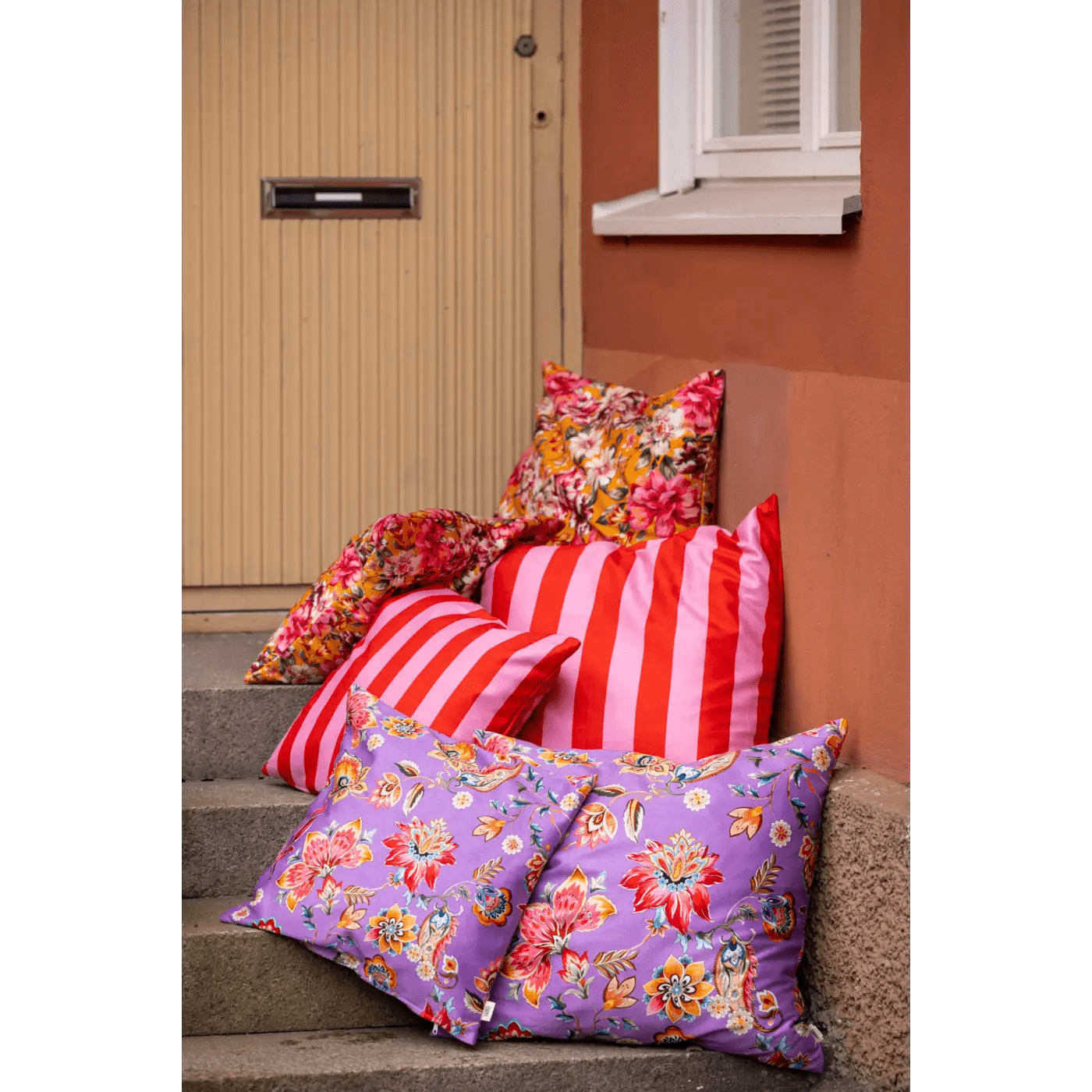 Lempi Mustard Flower Tyynyliina - Jättityynyliina 70x70 Cm - Lempi Lifestyle