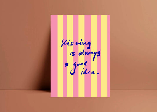 Postikortti, kissing is always a good idea - Lempi Lifestyle