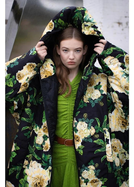 Sittingsuits Takki WINTER GARDEN - Tumma Kukkakuosi - Lempi Lifestyle