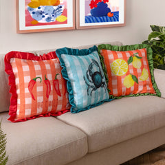 Gingham Citron Printed RuSisustustyyny röyhelöillä - värikäs sitruunakuvio 43 x 43 cm