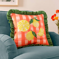 Gingham Citron Printed RuSisustustyyny röyhelöillä - värikäs sitruunakuvio 43 x 43 cm