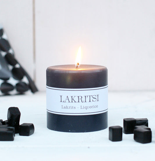 Scented candle licorice