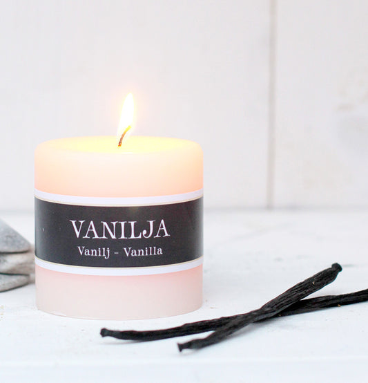 Scented candle vanilla