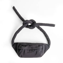 Belt bag with elastic knot, black