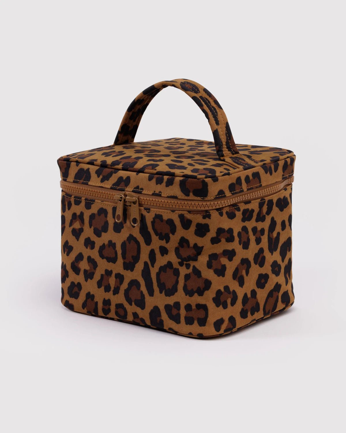 Baggu Large Cosmetic Case leopardikuosilla - Lempi Lifestyle