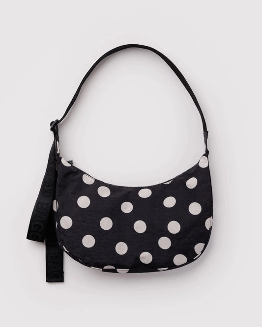 Baggu Medium Nylon Crescent laukku - Black and Cream Polka Dot - Lempi Lifestyle
