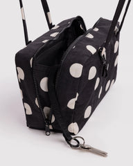 Baggu Nylon Bowler laukku - Black and Cream Polka Dot - Lempi Lifestyle