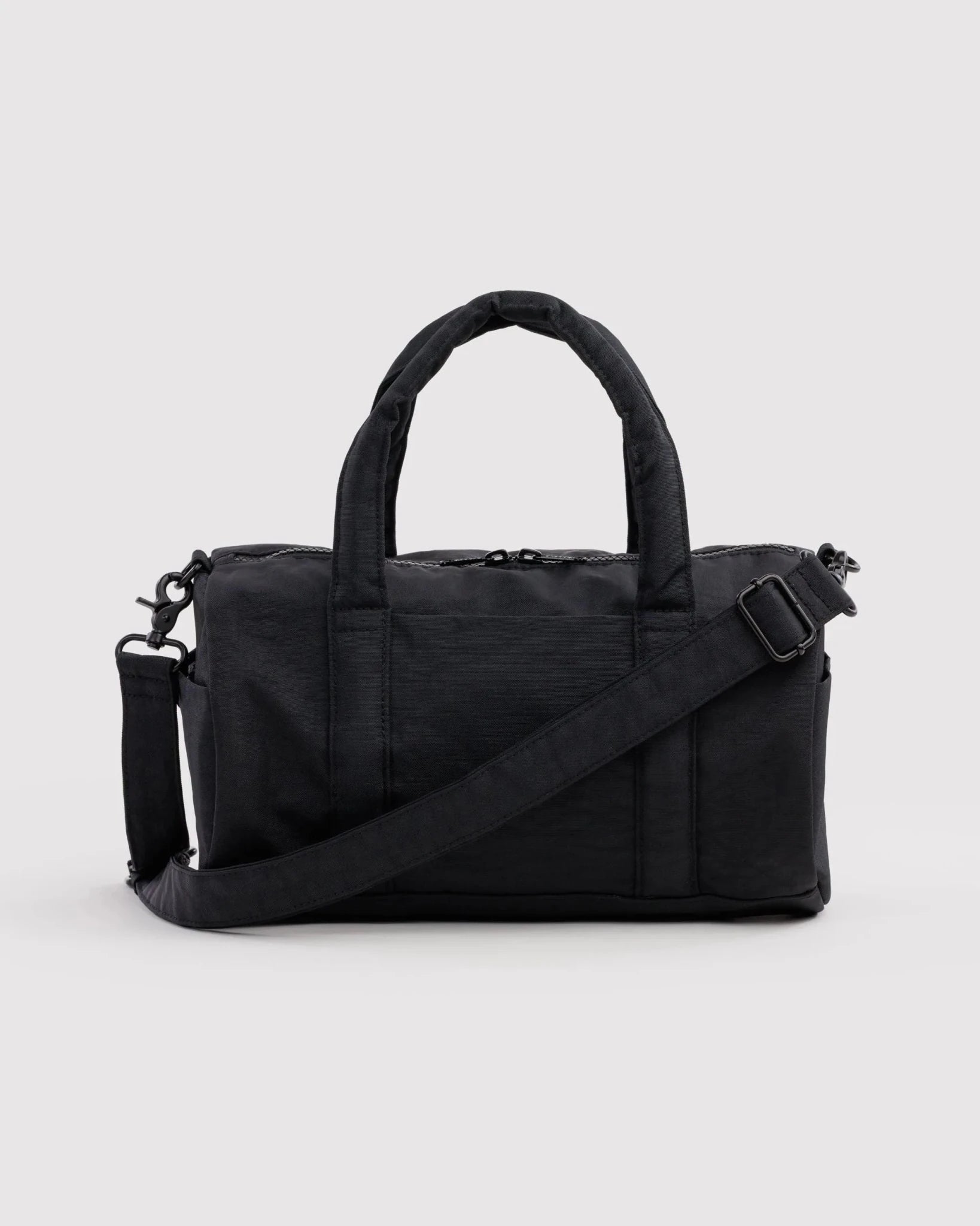 Baggu Nylon Duffle viikonloppulaukku - Black - Lempi Lifestyle