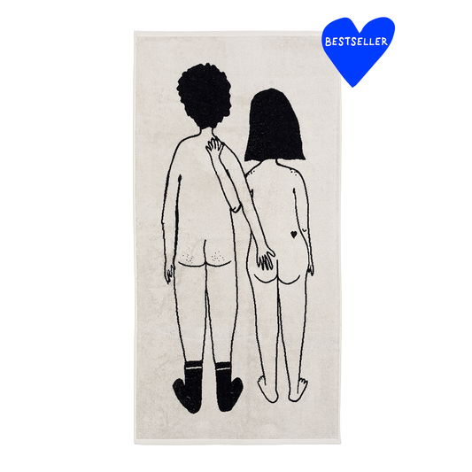 Kylpypyyhe 70 x 140 cm - Naked Couple back, helen b - Lempi Lifestyle