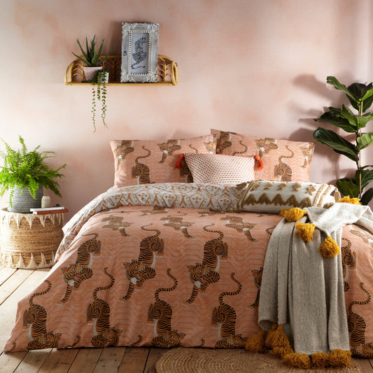 Bedding set Tibetan Tiger Tribal Coral