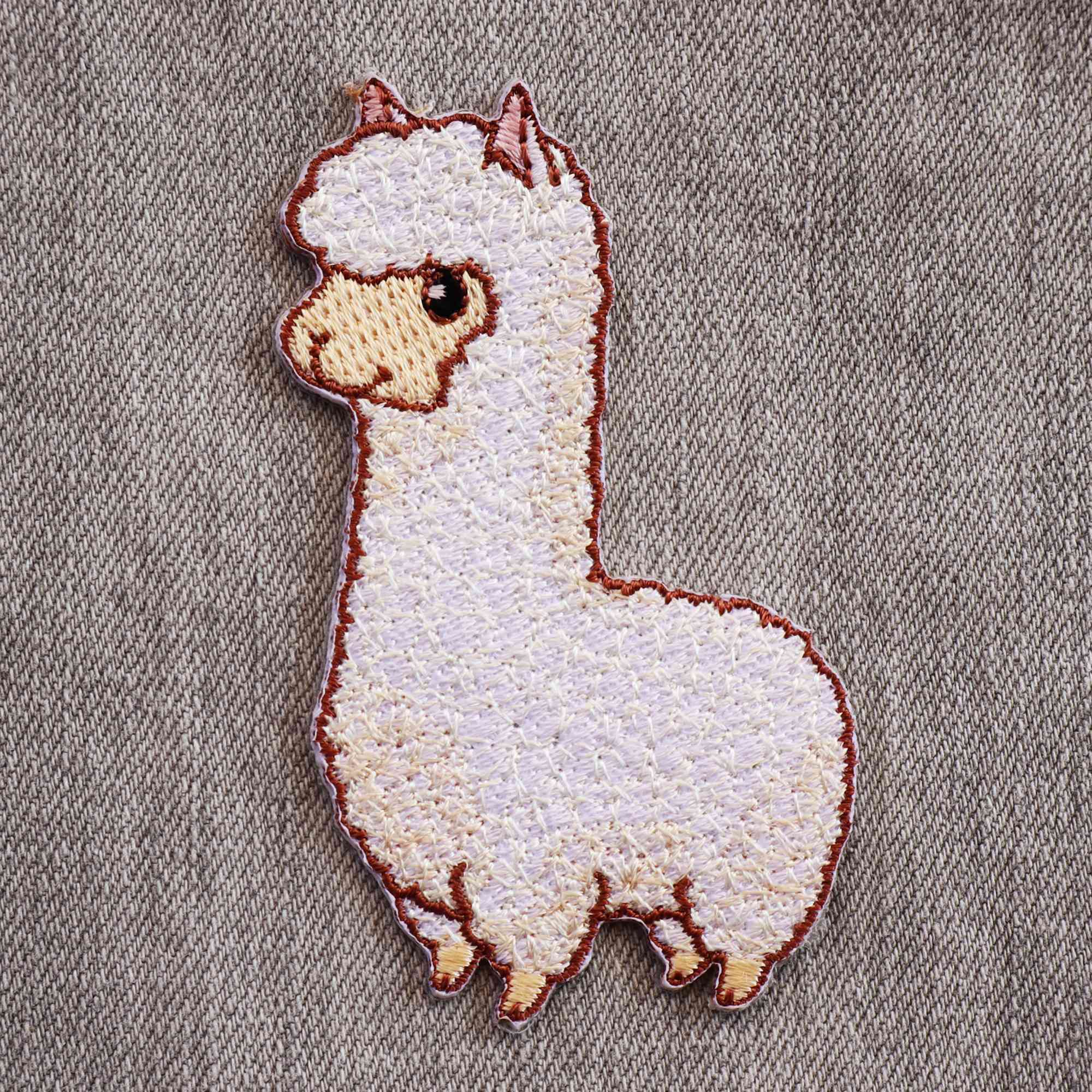 Kangasmerkki silitettävä I laama - Lempi Lifestyle