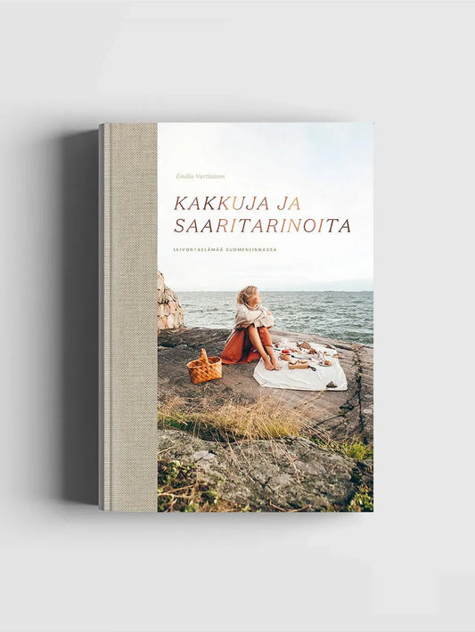 Keittokirja Kakkuja ja saaritarinoita I leivontaelämää suomenlinnassa - Lempi Lifestyle