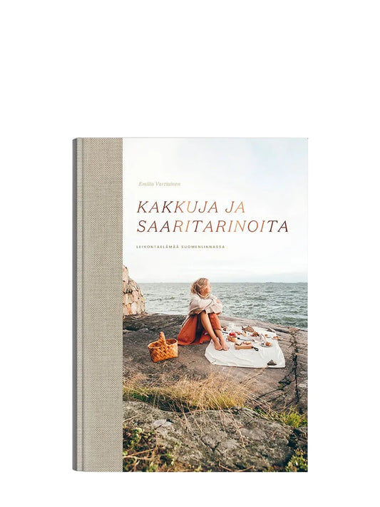 Keittokirja Kakkuja ja saaritarinoita I leivontaelämää suomenlinnassa - Lempi Lifestyle