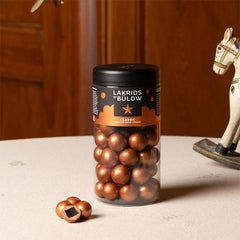 Lakrids by Bülow Classic Caramel - suklaakuorrutettu lakritsi 270 g - Lempi Lifestyle