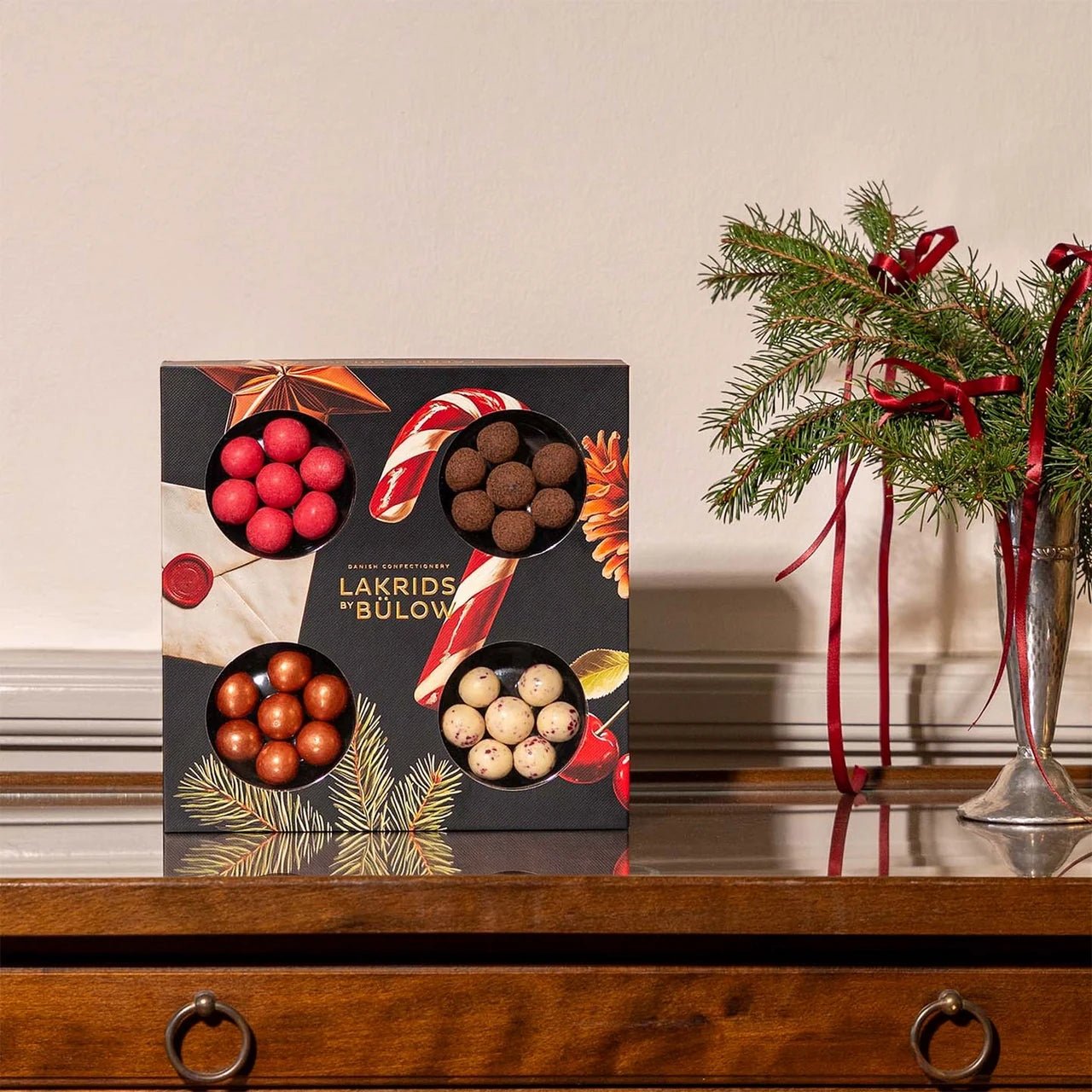 Lakrids by Bülow Small Winter Selection Box 2026 - lakritsilajitelma 165 g - Lempi Lifestyle