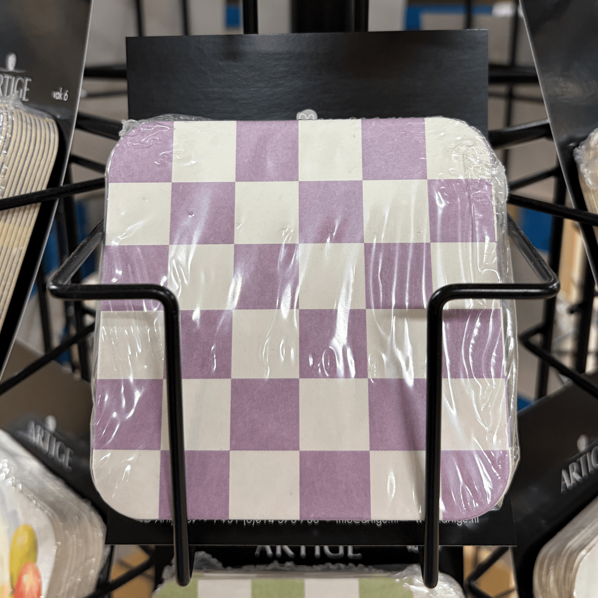 Lasinalunen pahvia - checkboard pattern ruutukuosi - Lempi Lifestyle