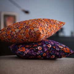 Lempi Purple Garden tyyny - tikattu tyynyliina | 45x45 cm -