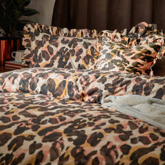 Leopardipussilakanasetti röyhelöreunuksilla / yhden hengen sänkyyn - Lempi Lifestyle