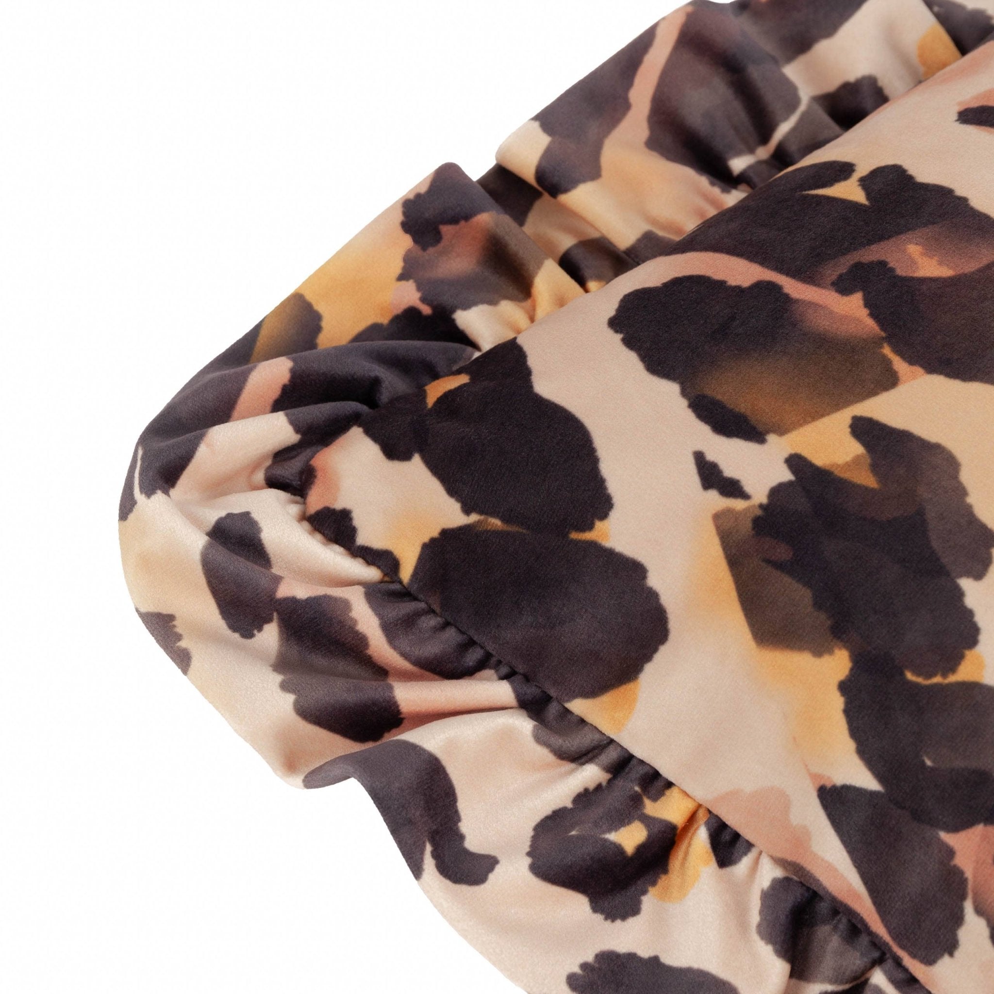 Leopardityyny samettia 45 x45 cm - Lempi Lifestyle