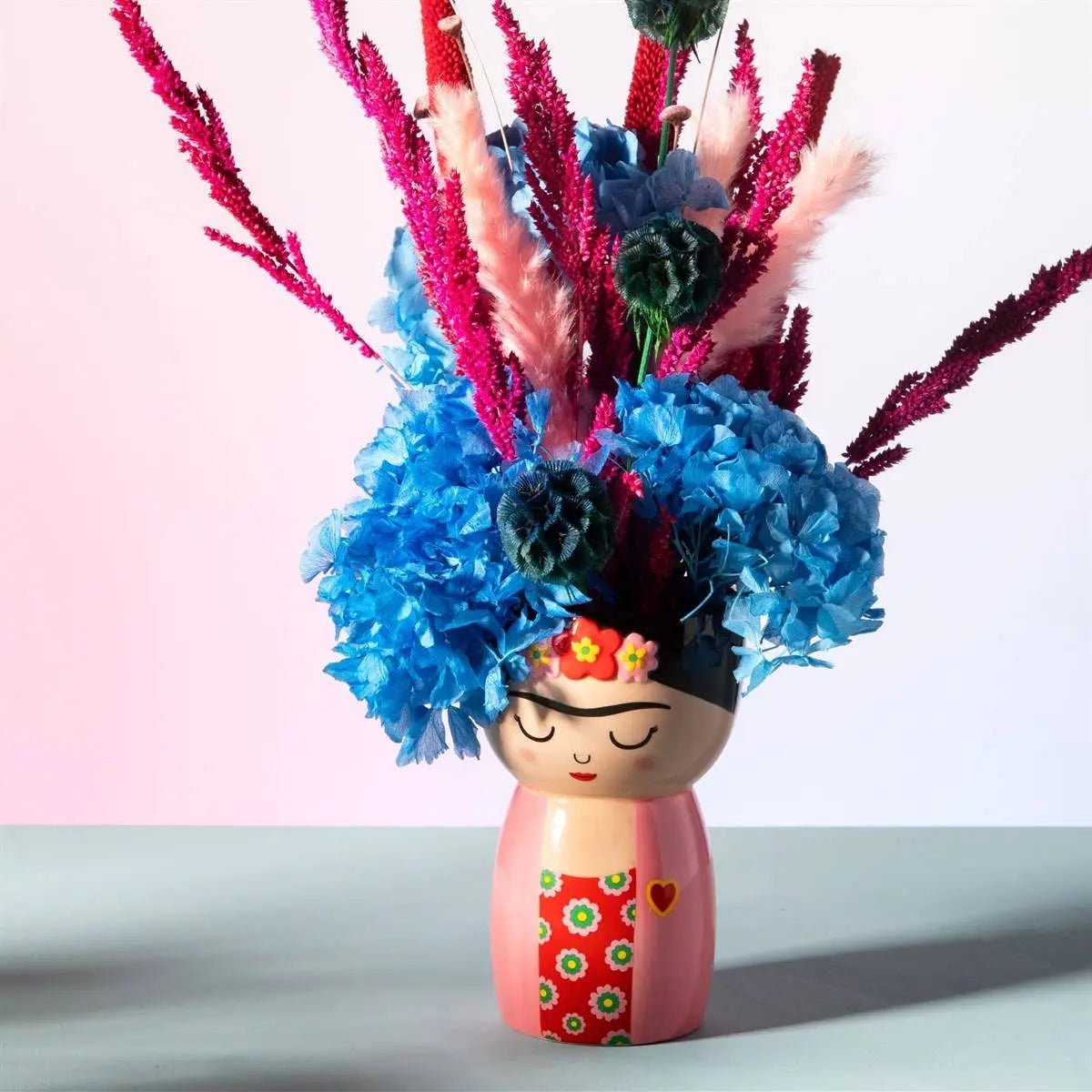 Maljakko vaaleanpunainen, Frida Kahlo - Lempi Lifestyle