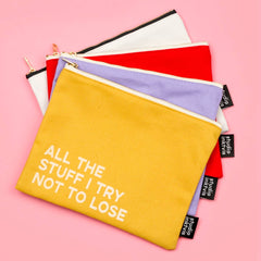 Meikkipussi - ALL THE STUFF I TRY NOT TO LOSE - Lempi Lifestyle