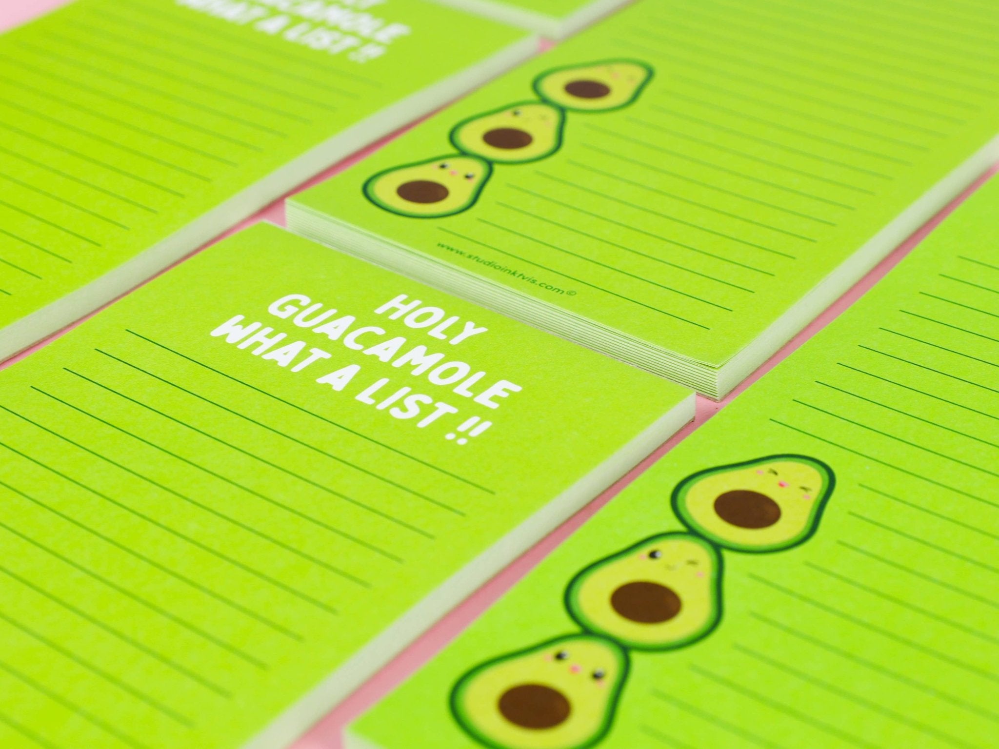 Muistilehtiö Avocado Holy Guacamole what a list! - Lempi Lifestyle