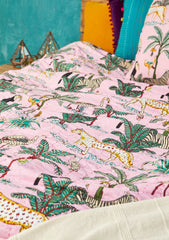 Päiväpeitto Jungle vaaleanpunainen 200 x 230 cm - Lempi Lifestyle
