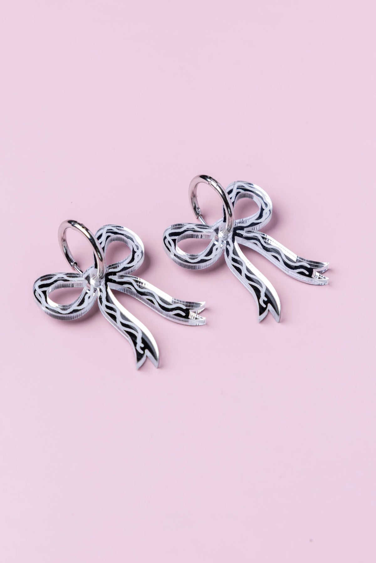 Rusetti korvakorut, hopea - Lempi Lifestyle