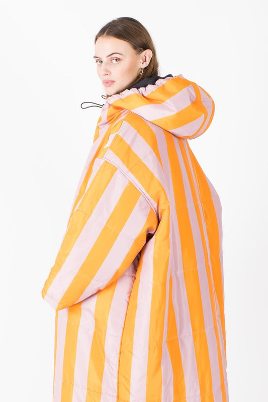 Sittingsuits St Tropez - Pitkä toppatakki aikuislle ONESIZE - Lempi Lifestyle