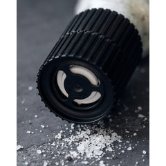 Suola Parmesan juusto & basilika I Nikolas Vahe - Lempi Lifestyle