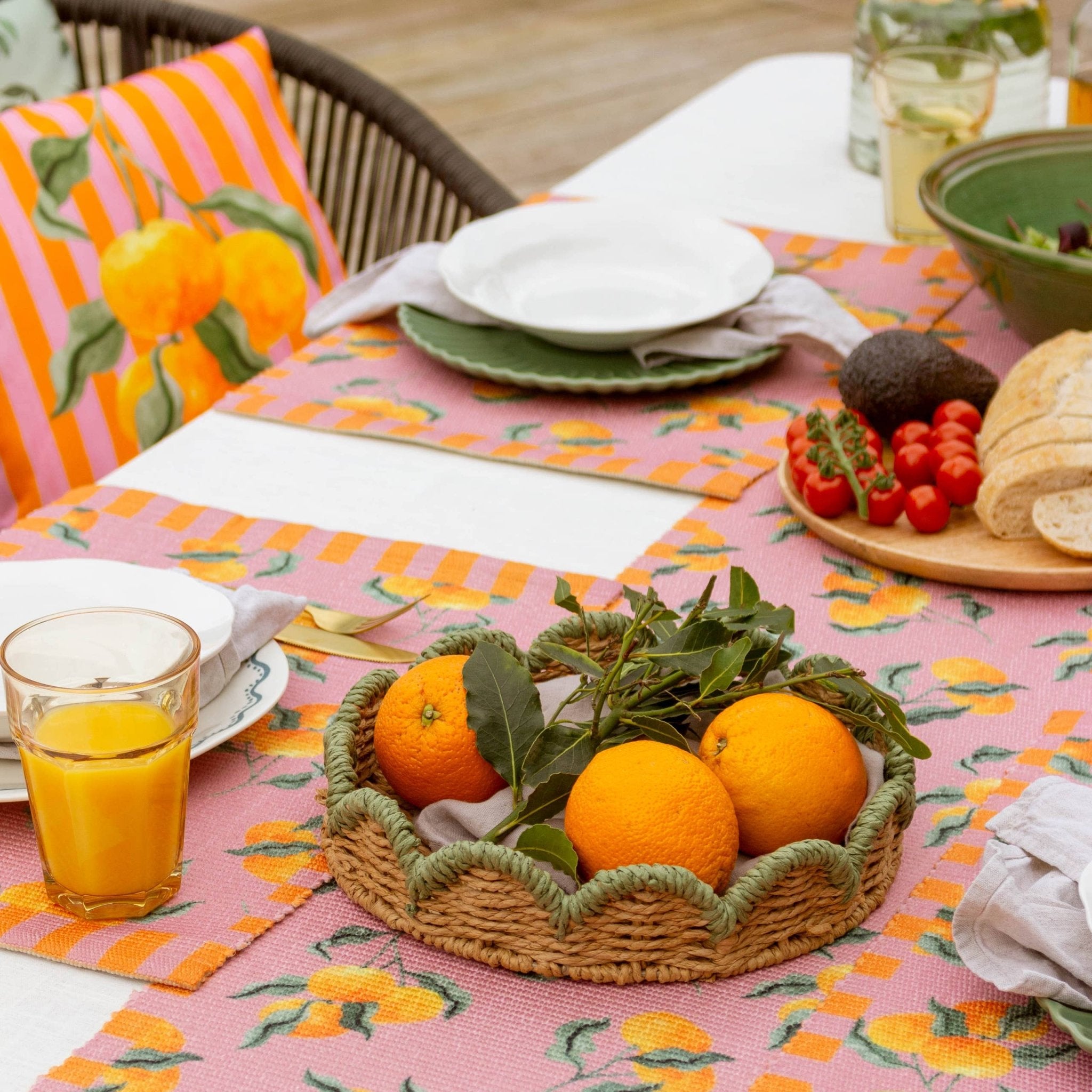 Ulkotyyny oranges43 x 43cm - Lempi Lifestyle