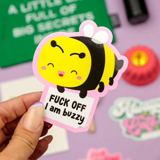 Vinyylitarra ampiainen, fuck off i'm buzzy - Lempi Lifestyle