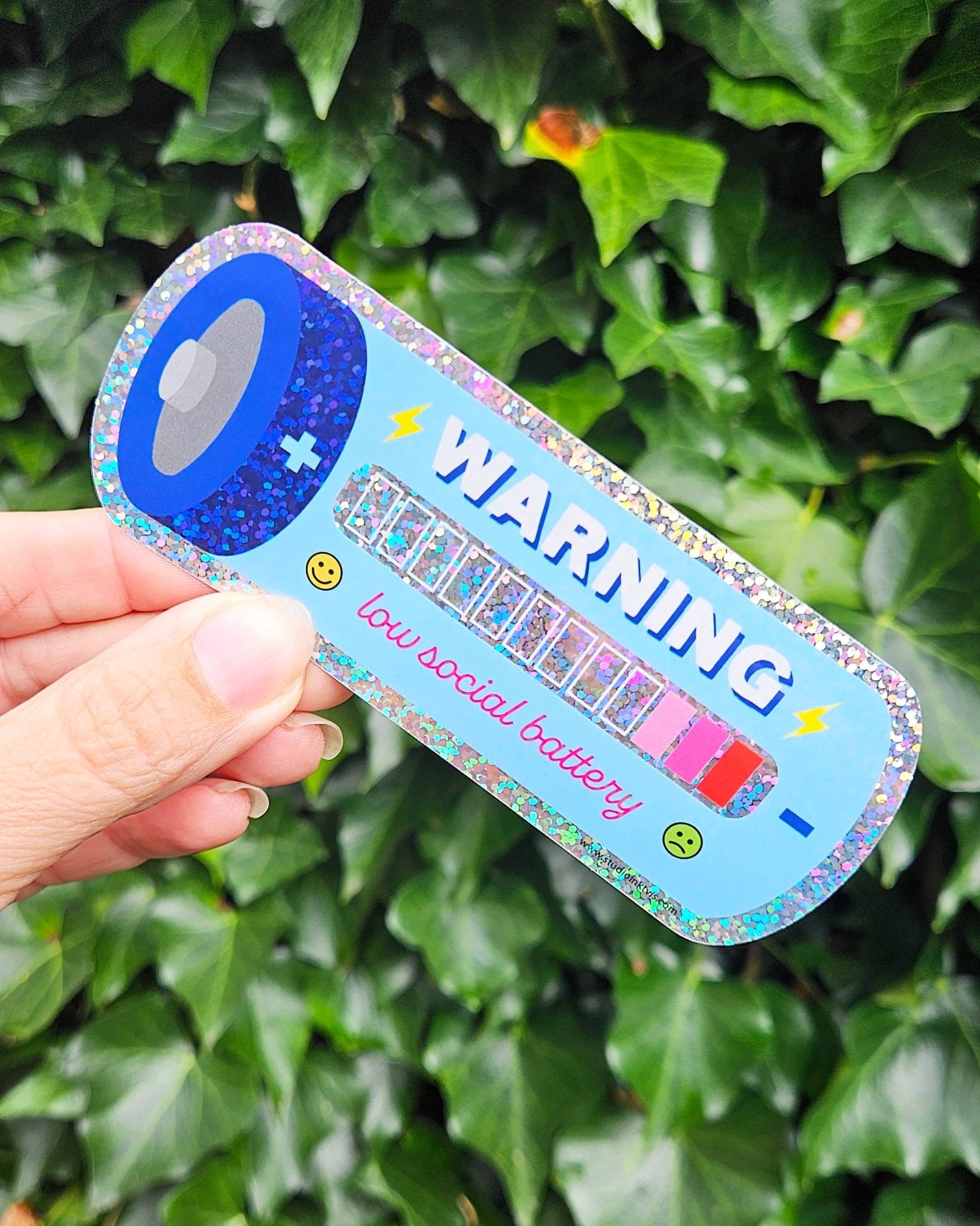 Vinyylitarra Glitter - Low social battery - Lempi Lifestyle
